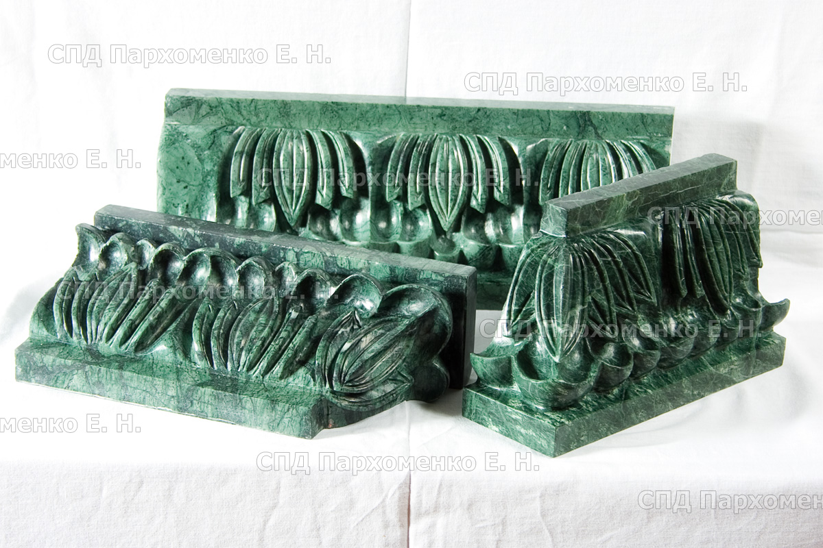 Мраморный фриз для церкви