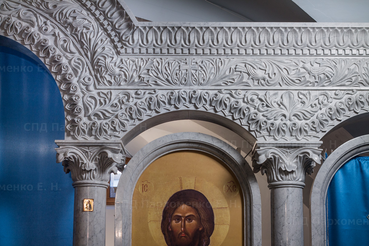 Иконостас из мрамора в Днепропетровске