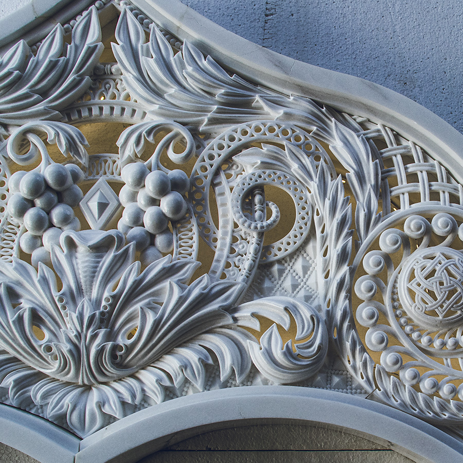 Ажурный кокошник с подсветкой